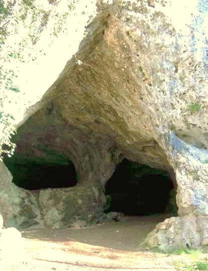 Grotte des Fées à Arcy-sur-Cure, Yonne